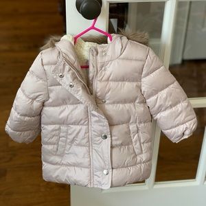 EUC Old Navy Toddler Puffer Coat